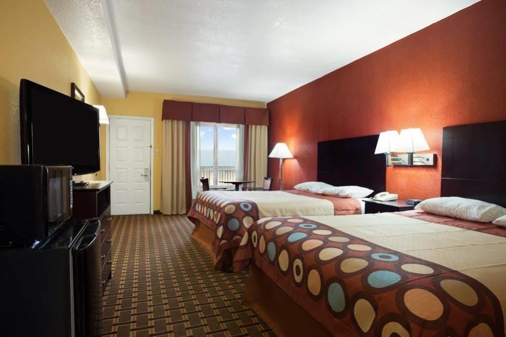Fairbridge Inn Express Stuttgart Ngoại thất bức ảnh
