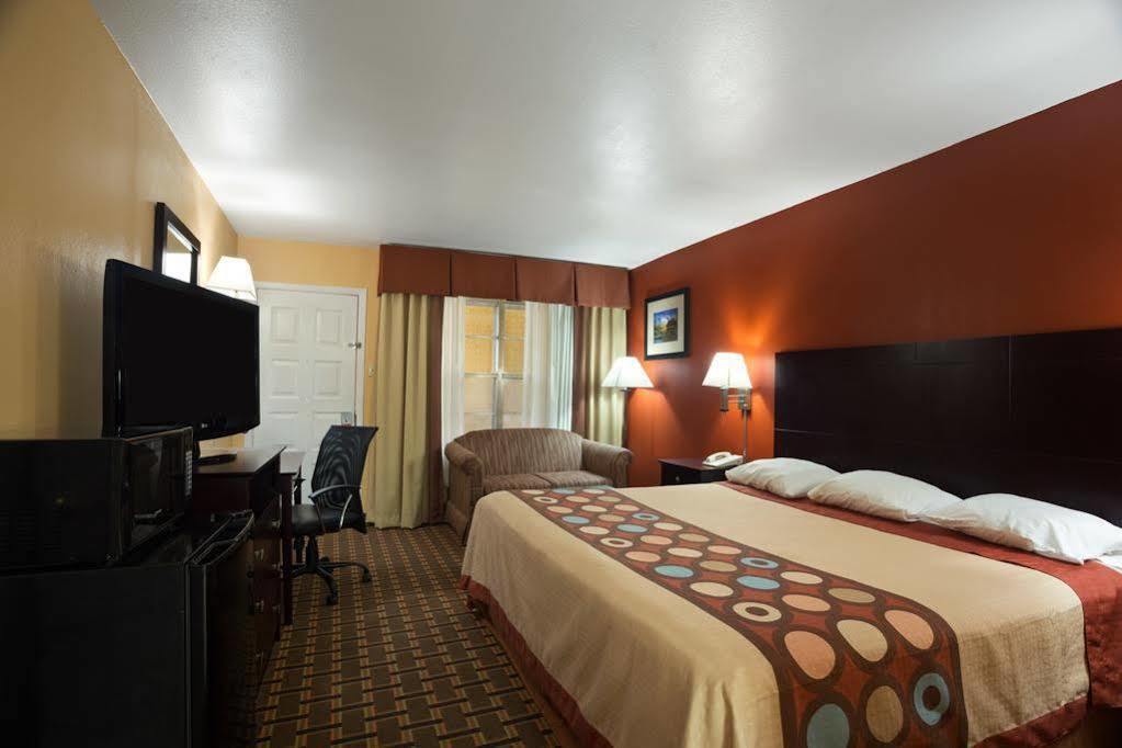 Fairbridge Inn Express Stuttgart Ngoại thất bức ảnh