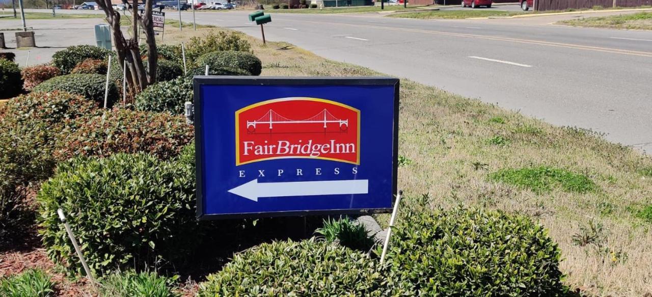 Fairbridge Inn Express Stuttgart Ngoại thất bức ảnh